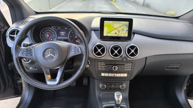 2015 Mercedes B 180 LED/XEN/NAVI