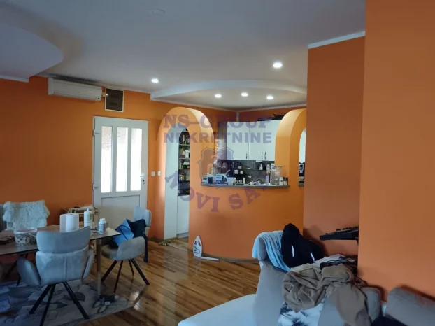 Vrbas, Ravno Selo, 4.0 četvorosobna, 103 m²