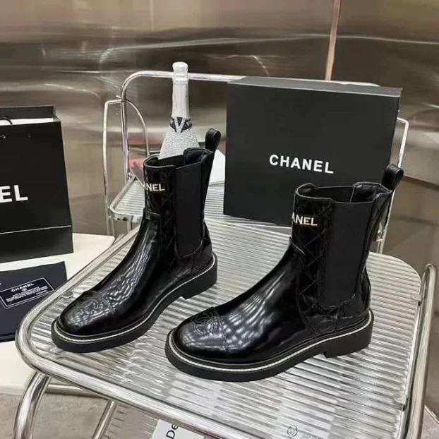 chanel b