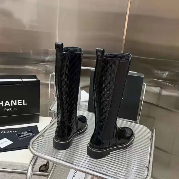 chanel b