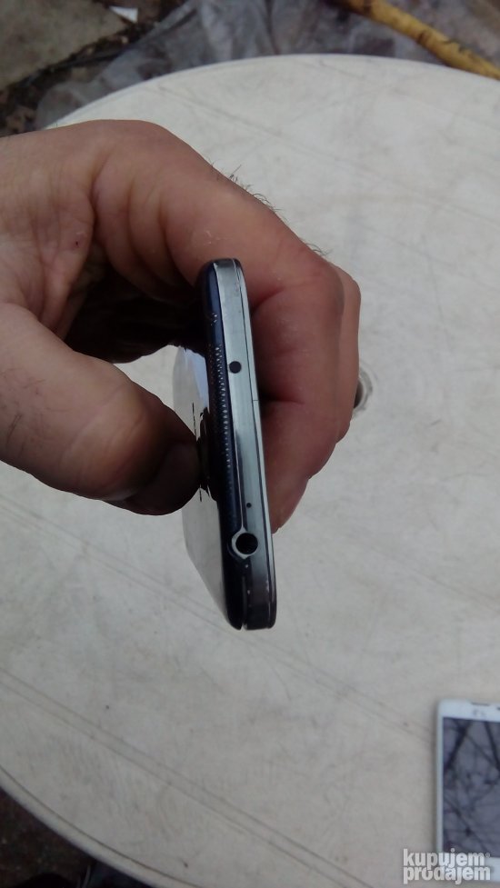 mobilni telefon samsung galaxy s4 gt-i9505