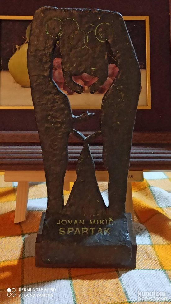 Jovan Mikić Spartak,skulptura statua