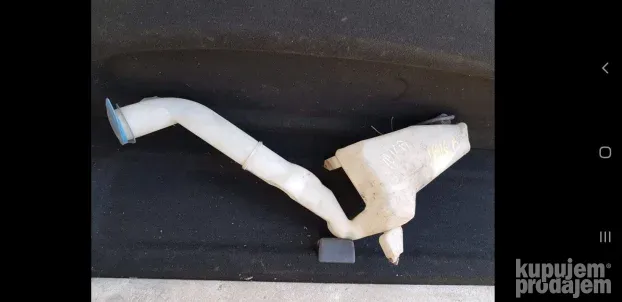 Seat ibiza cantra posuda za tecnost šoferšajbna stakla