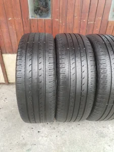 3149. Gume GOODYEAR 19-ice, M+S 225/55, Šara 5,5 mm, DOT1422