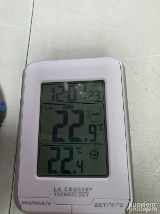 Termometar sa spoljnom jedinicom La Crosse Technology