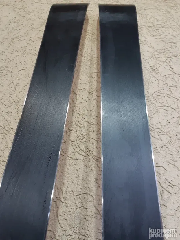 Skije KNEISSL 168 cm