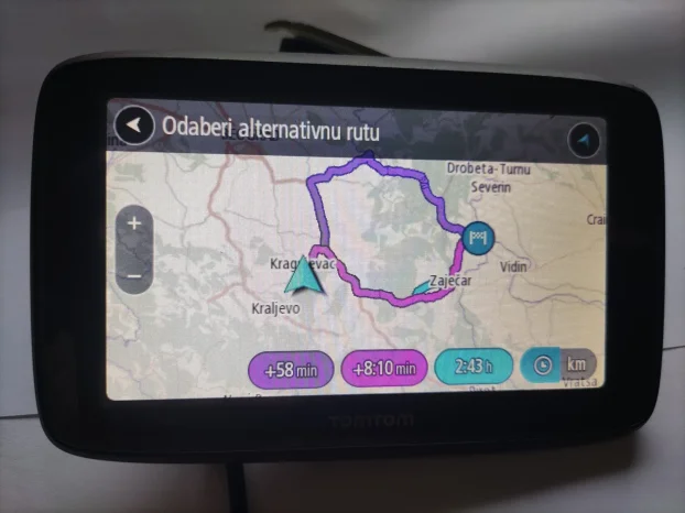 TomTom VIA 53 5 inča komplet besplatno ažuriranje mapa