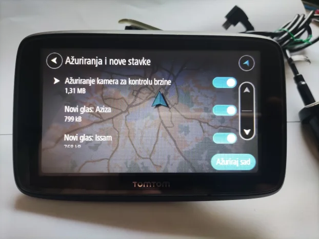 TomTom VIA 53 5 inča komplet besplatno ažuriranje mapa