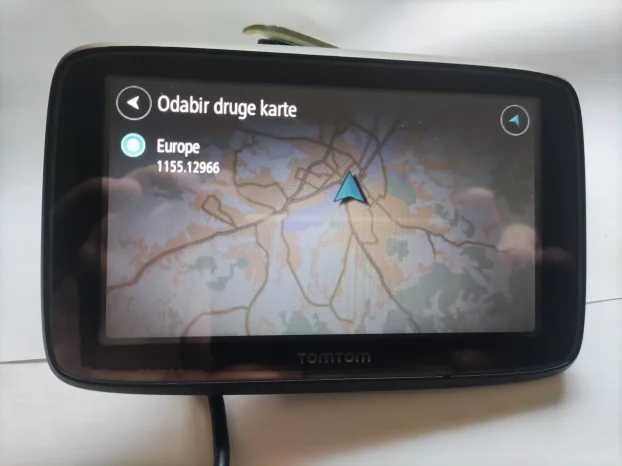 TomTom VIA 53 5 inča komplet besplatno ažuriranje mapa