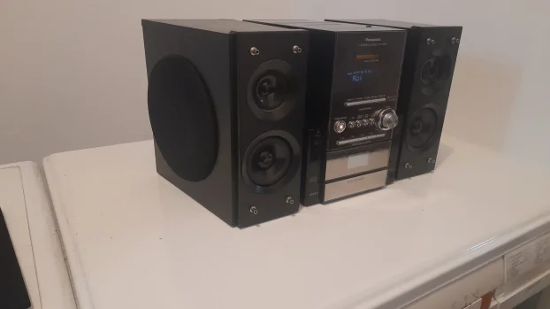 linija PANASONIC  4  x 70 w  model pm 27