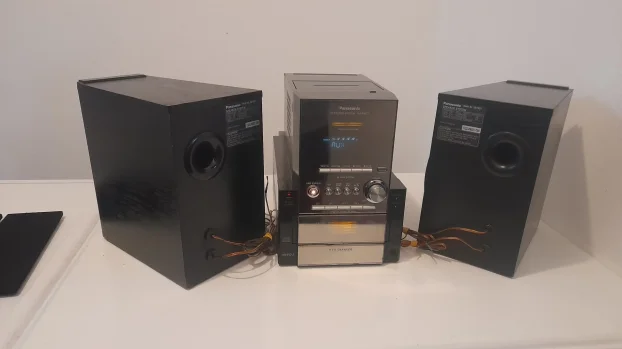 linija PANASONIC  4  x 70 w  model pm 27