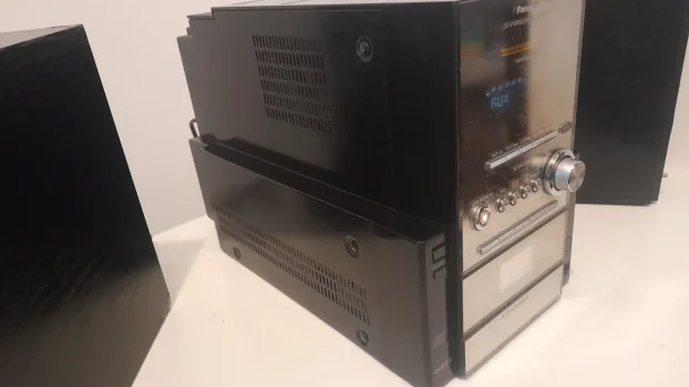 linija PANASONIC  4  x 70 w  model pm 27