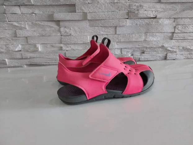 Nike Sunray sandale vel 32