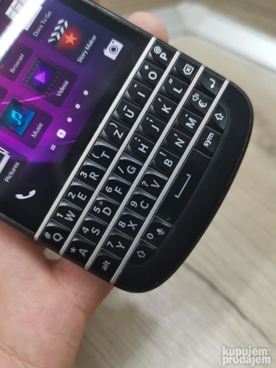 BlackBerry Q10 No.2