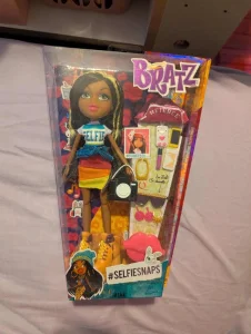 Bratz selfiesnaps Sasha
