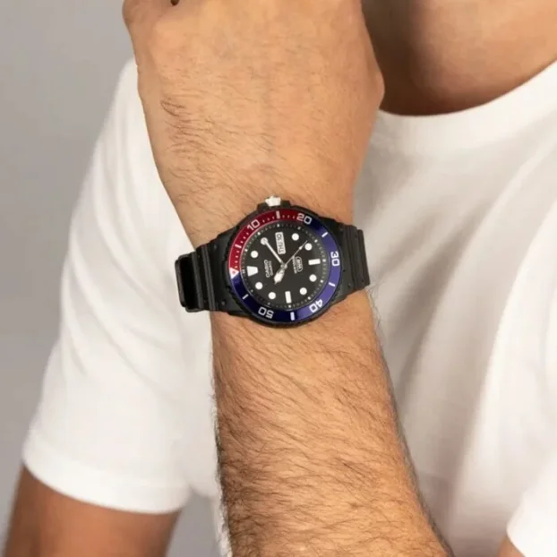 Casio MRW-230H-1E1, 1E2, 1E3