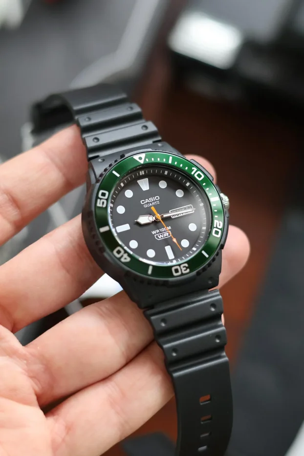 Casio MRW-230H-1E1, 1E2, 1E3