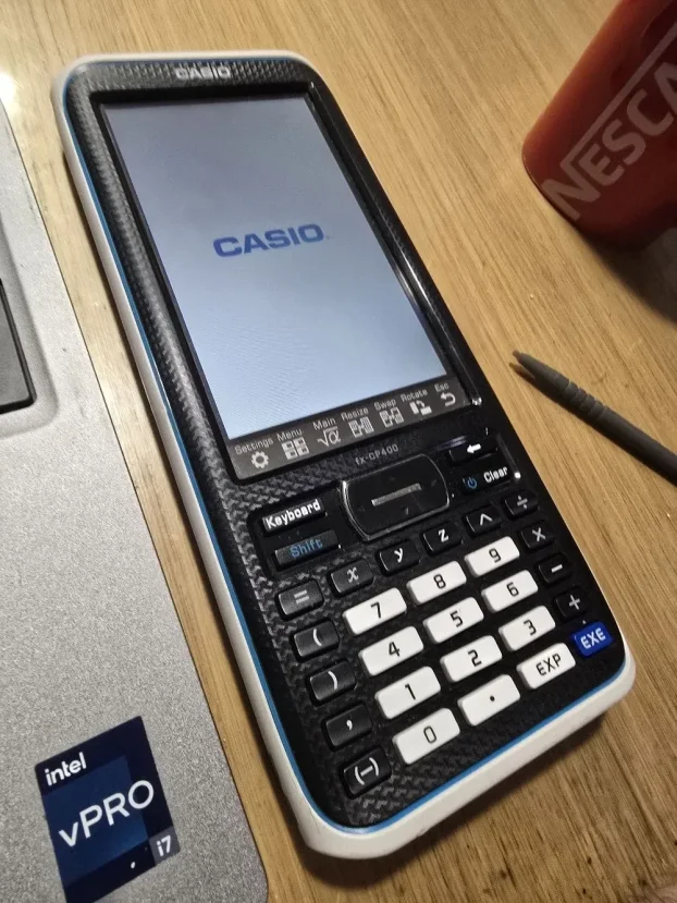 Grafički Casio class pad II moćan kalkulator fx-cp400