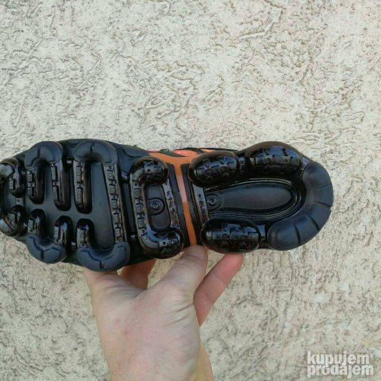 Nike Air Vapormax Plus Tiger nove KupujemProdajem