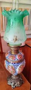 Majolika lampa