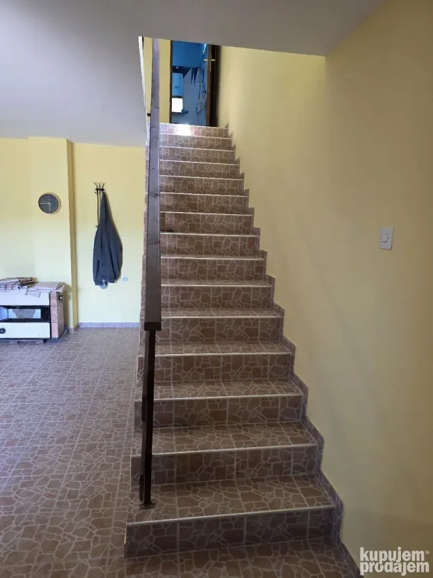 Irig, Širi centar, 3.0 trosobna, 106 m²