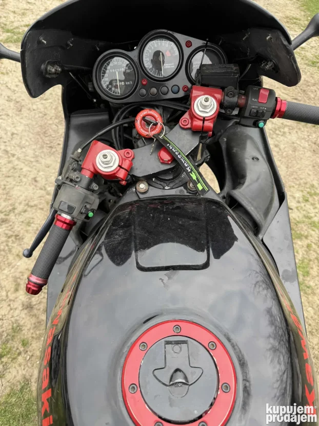 Kawasaki Zx6r A2