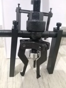 Radapciger za skidanje lezajeva