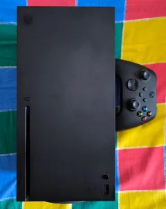 XBOX Series X 1TB+RoboCop Rogue City/XBSX