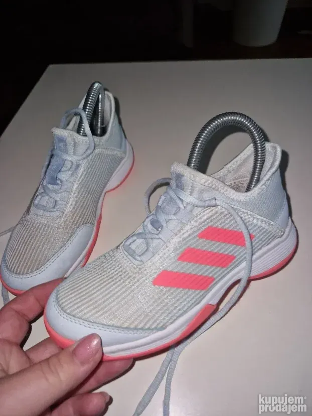 Adidas patike br 30
