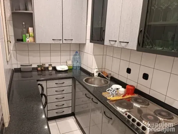 Kej, trosoban, 73m2