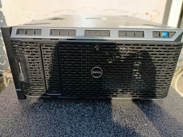 Dell T430 E5-2667 v4 128 GB H730 Raid + HBA330 16x sff