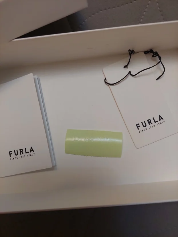 FURLA kozni  novcanik NOV nekoriscen Original