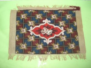 Platno vezeno perlama i srmom