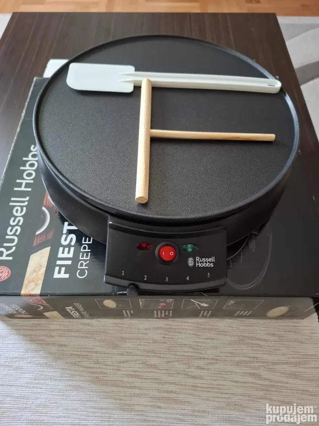 Aparat za palačinke Russell Hobbs