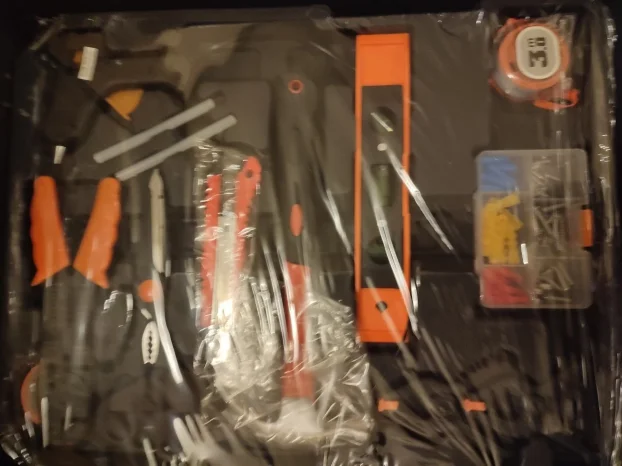 Set Alata u Koferu SUP AMASTER 699 Brzi dostupno!