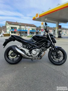 Suzuki 650 Gladius