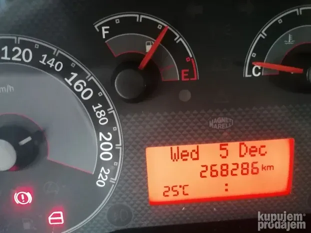 2008 Fiat Linea 1.4 benzin 77ks