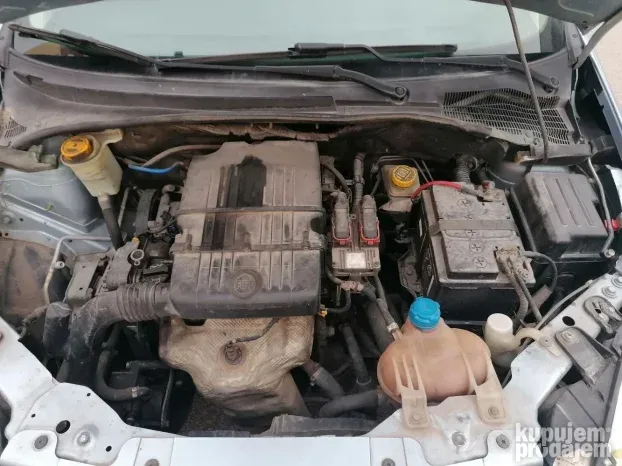 2008 Fiat Linea 1.4 benzin 77ks