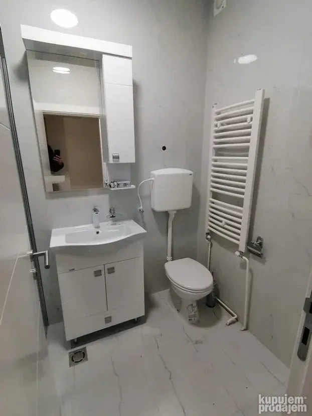 Opština Novi Sad, 5+ petosobna, 496 m²