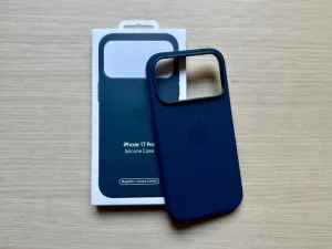 iPhone 17 16 15 14 13 Silikonska MagSafe Maska