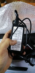 punjac  42v.1,5a. za hoverboard i segway