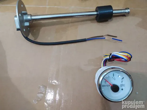 Merac vode u rezervoaru - KupujemProdajem