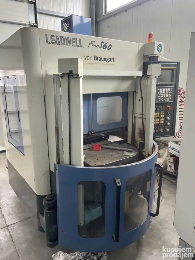 Leadwell FMC 560 dvopaletna cnc glodalica