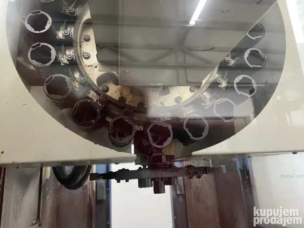 Leadwell FMC 560 dvopaletna cnc glodalica