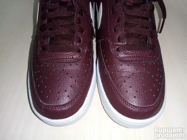 Nike Court Vision patike broj 38,5 KAO NOVE
