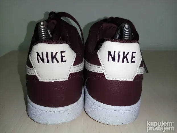 Nike Court Vision patike broj 38,5 KAO NOVE