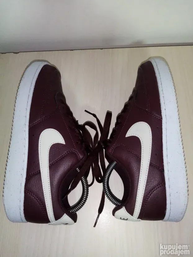 Nike Court Vision patike broj 38,5 KAO NOVE