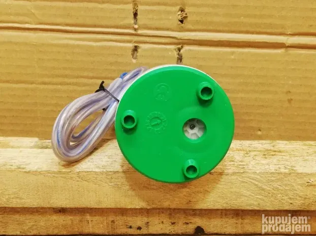 BRUNER kamperska pumpa za vodu 12 V 18 lit/min