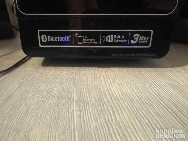 Mini linija br.73 LG sa Sony zvucnicima, uvoz Svajcarska