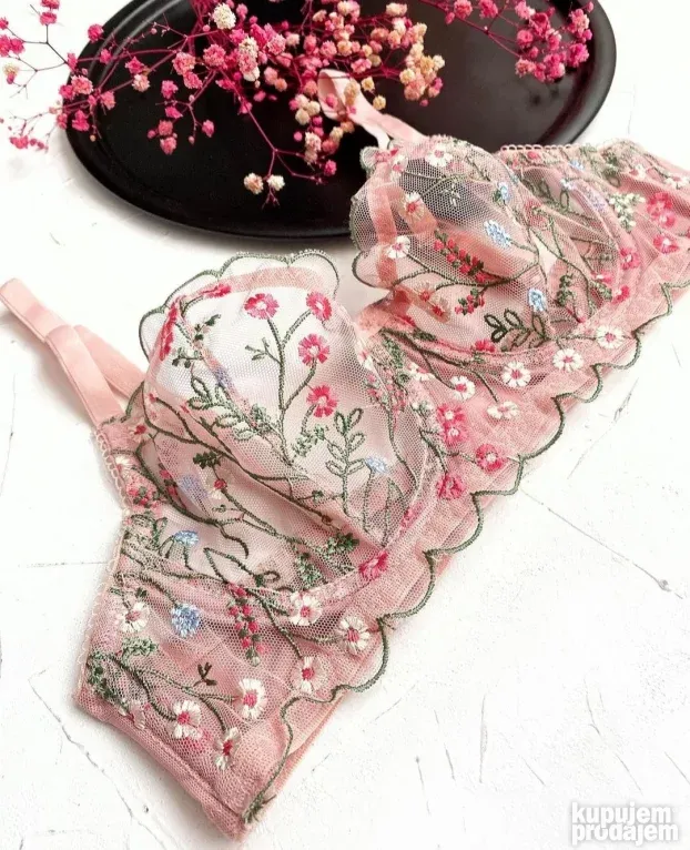 Cvetni kompletić roze Lux